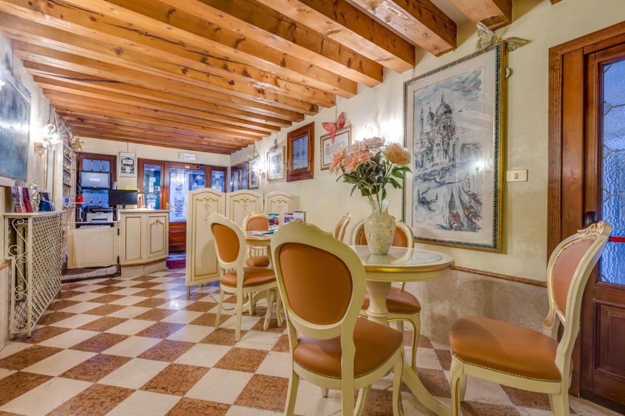 Hotel Bernardi Semenzato Veneza Exterior foto